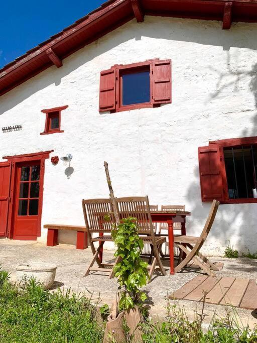 Vila Bergerie Geldi Leku Saint-Jean-le-Vieux  Exteriér fotografie